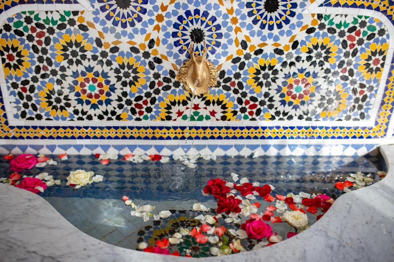 Riad Gold Азру Екстериор снимка